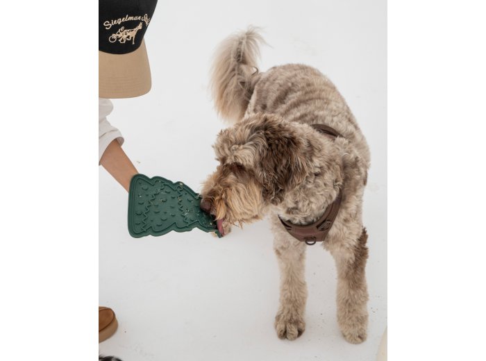 Christmas Tree Enrichment Lick Mat with Silicone Spatula