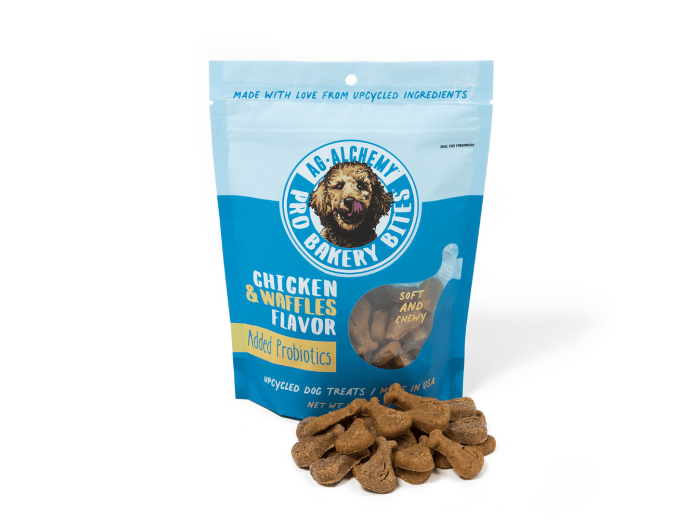 Pro Bakery Bites Soft & Chewy - Chicken & Waffles 6oz