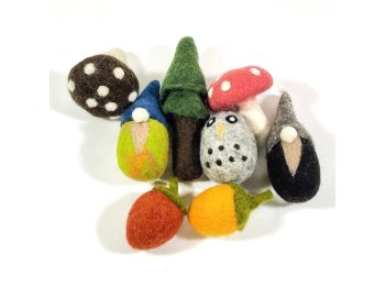 Karma Cat Toy - 60 Asst. Counter Display, Woodlands