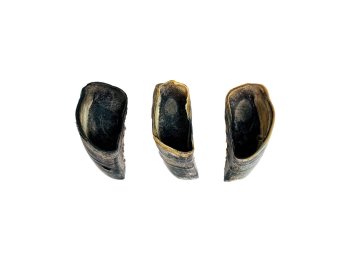 All-Natural Premium Cow Hooves Chews for Dogs (25/Case)