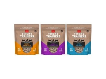 Cloud Star Tricky Trainers Crunchy Treats Salmon
