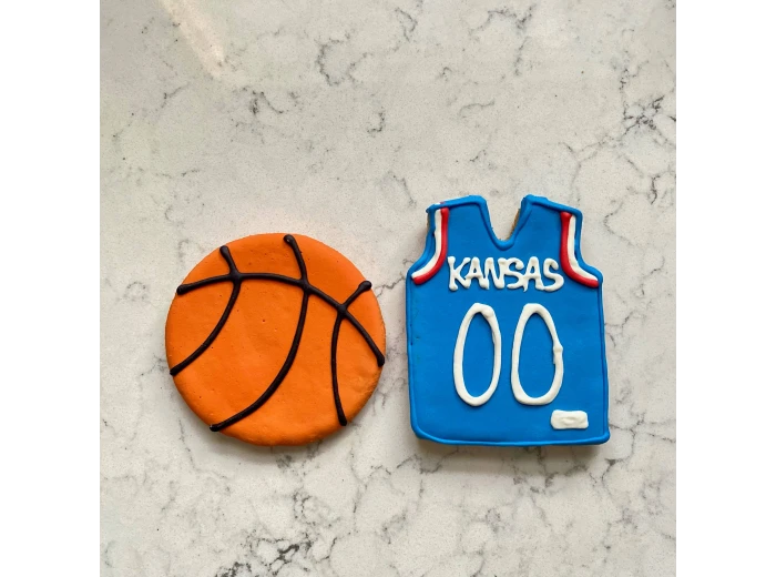 Sports Season Cookies Chiefs New Plaque 3.5" packaged